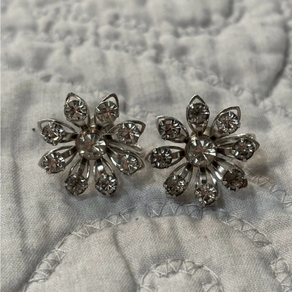Vintage B&N Bugbee NILES EARRINGS 1950s
